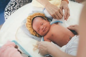 new-born-baby-ke-liye-unique-naam